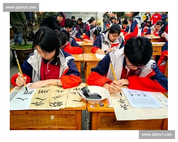 七彩语文杯书法比赛展现笔尖灵动与文化自信的传承盛宴在校园绽放